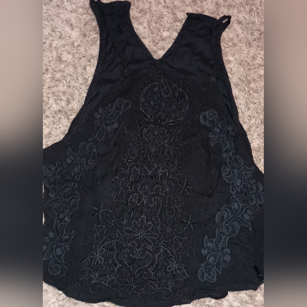 Women's Abercrombie & Fitch Spaghetti Strap Crop Top‎ Size Large Color Black...